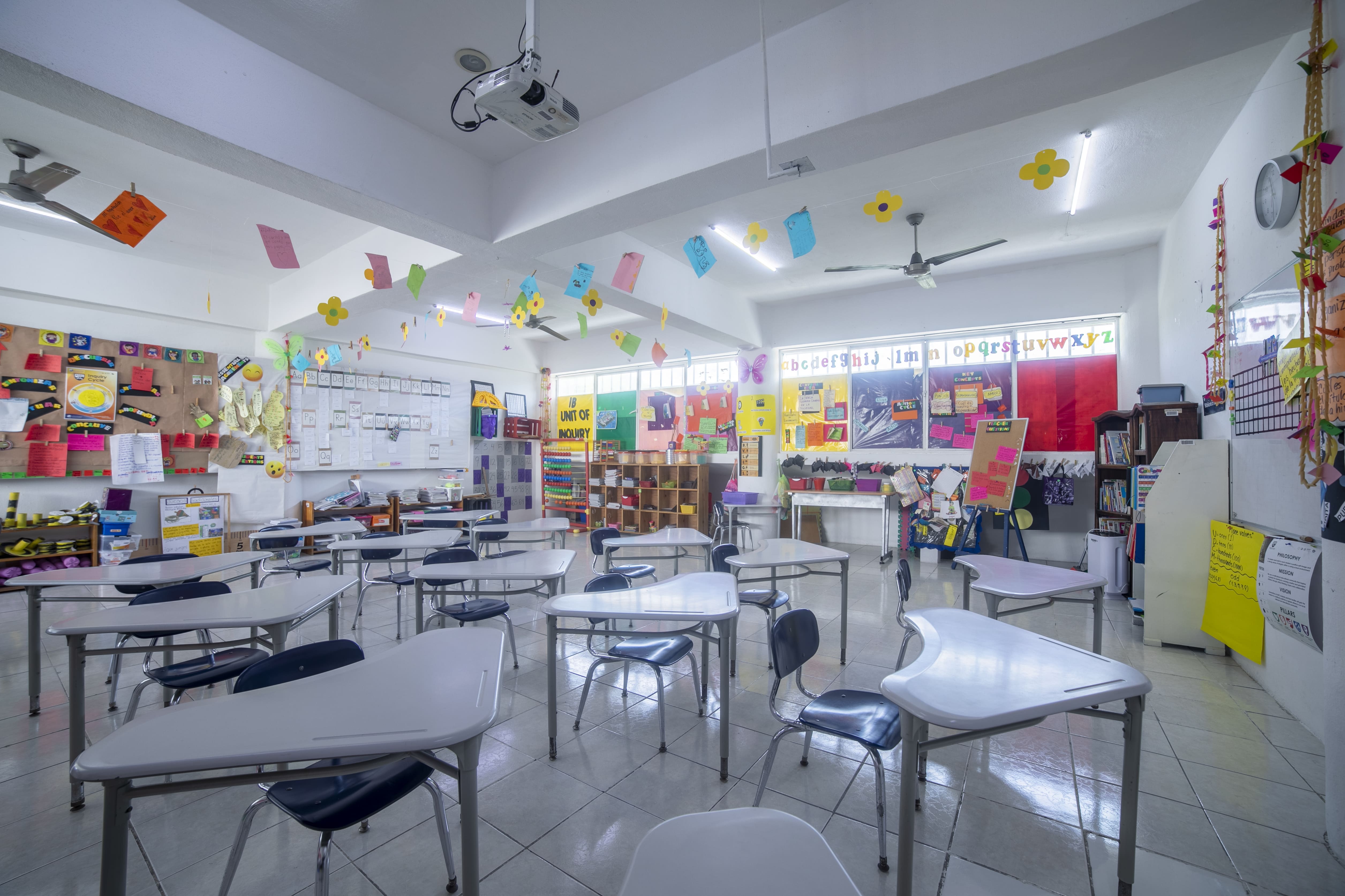 https://mail.americanschool.edu.mx/asfc/galerias/fotos-campus/6679a5cca6189.jpg