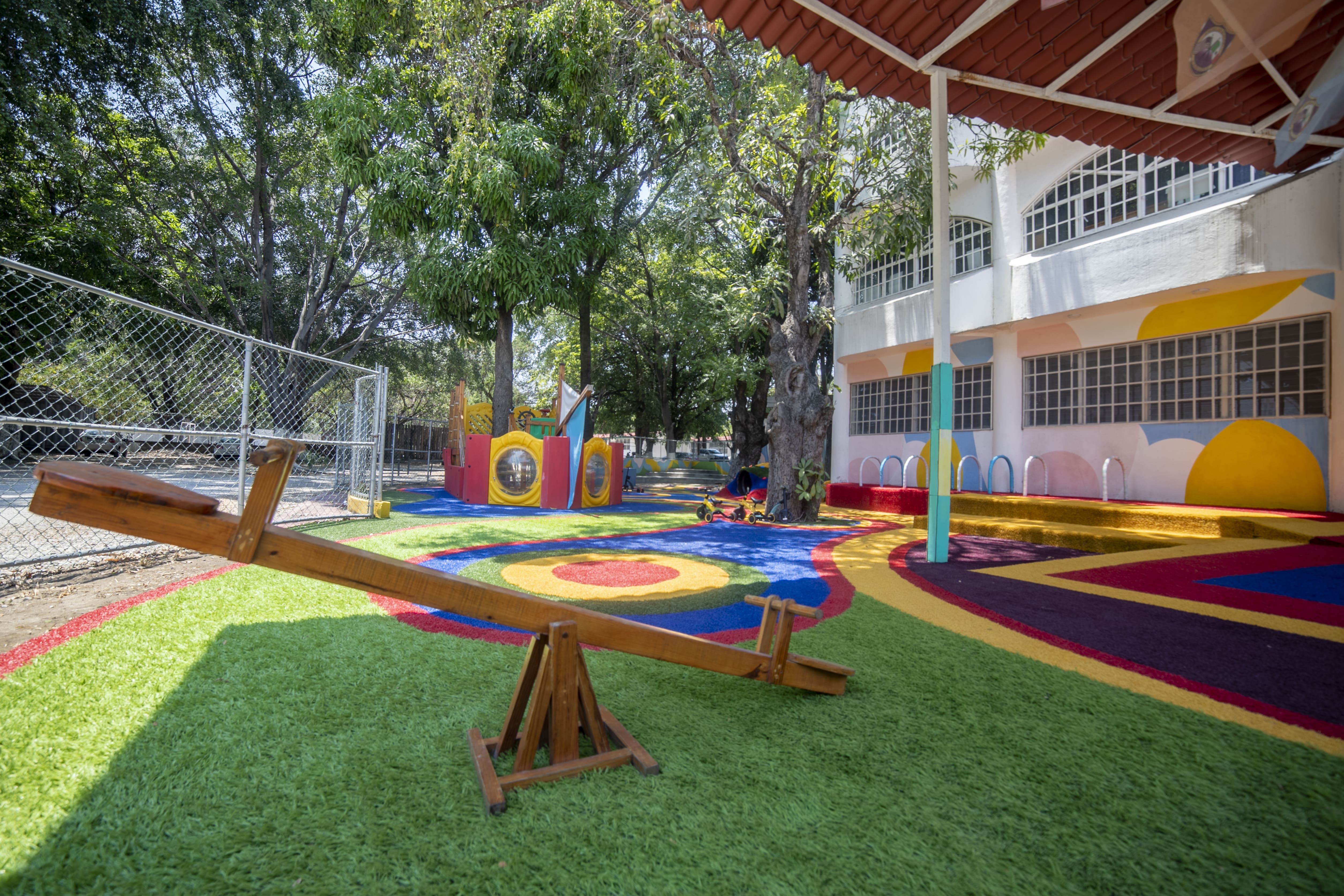 https://mail.americanschool.edu.mx/asfc/galerias/fotos-campus/6679a5d89c5f7.jpg